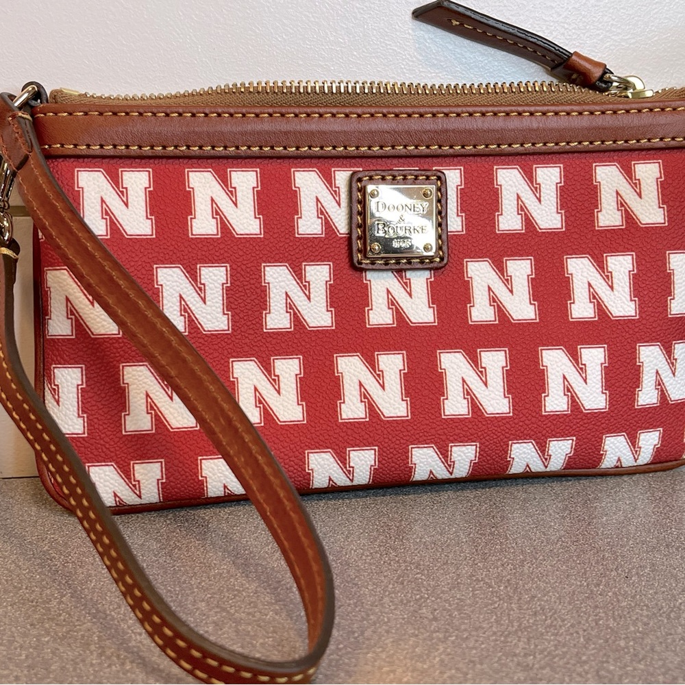 NEBRASKA HUSKERS Dooney & Bourke Wristlet Wallet